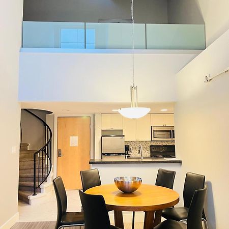 Tyndalstone Lodge 3 Bedroom In The Heart Of Village North Whistler Exterior foto