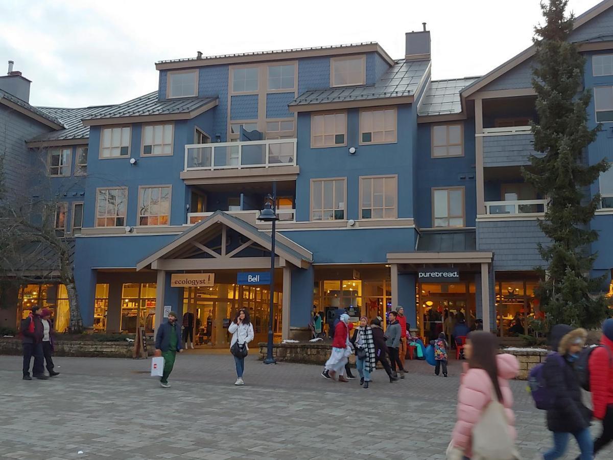 Tyndalstone Lodge 3 Bedroom In The Heart Of Village North Whistler Exterior foto